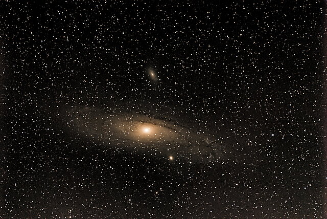 Andromeda Galaxie M31 mit der Begleitgalaxie M33